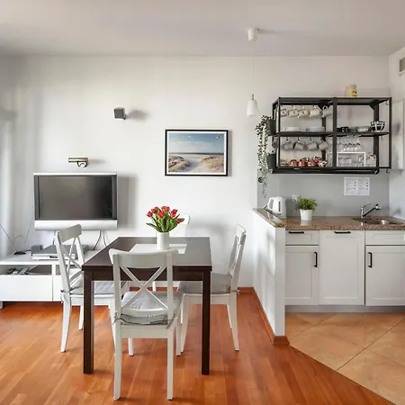 Sanhaus - Patio Mare - Z Balkonem I Parkingiem W Centrum * Сопот